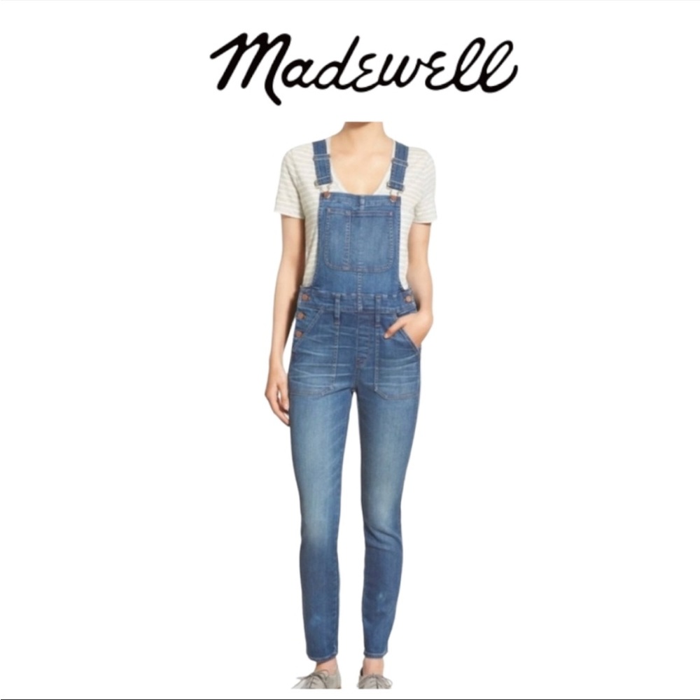 Women’s Madewell blue denim straight leg stretch overalls.